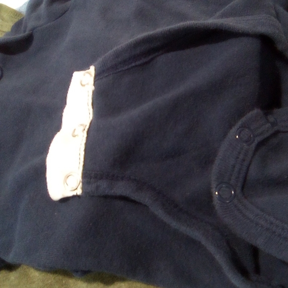 Carter's Onesie Long Sleeve Bodysuit Assortment - Picture 7 of 8